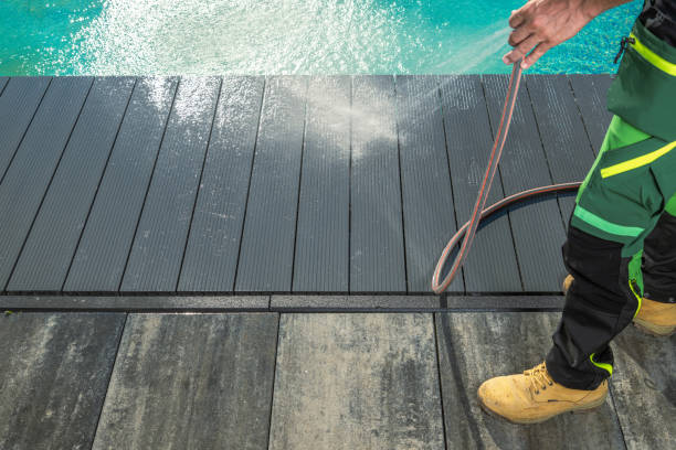 Best Roof Pressure Washing  in Toulon, IL